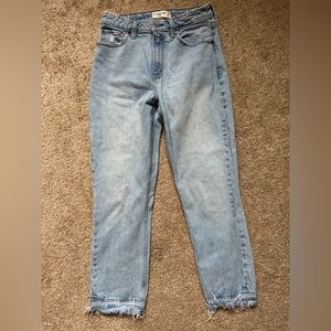 Abercrombie The Mom High Rise Curve Love Jeans